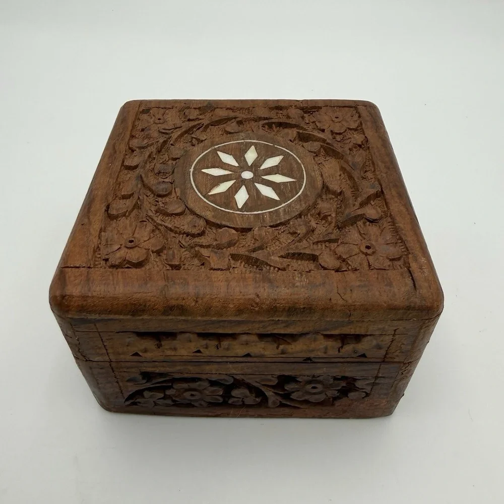 Vintage Wooden Trinket Box Jewelry Hinge Made in India Small Decor 4x4x2.5in